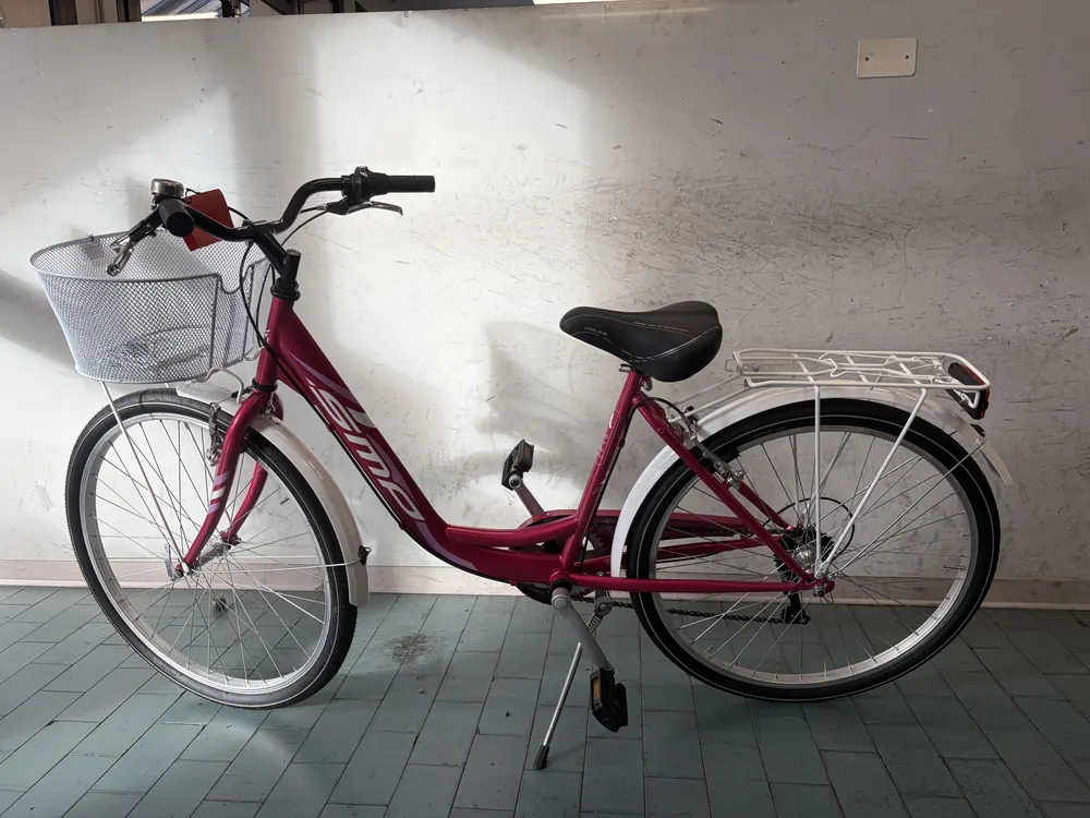 Bici SMP da ragazza bordeaux con cestino